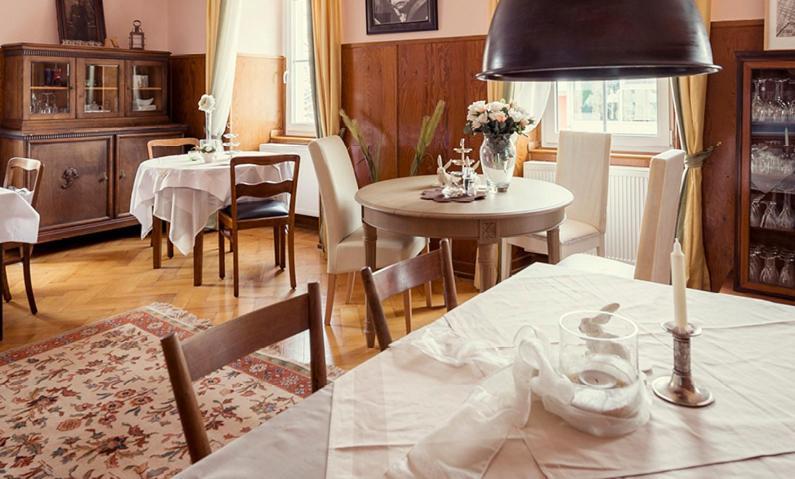 Landhotel Untere Muehle Strassberg Exterior photo